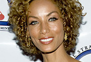 8635_nicole-mitchell